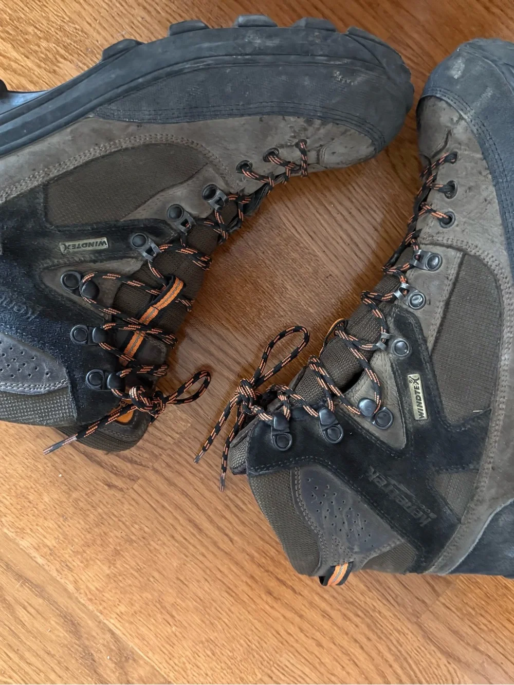 Kenetrek Men's Corrie II High-Top Hiking Boots - Durable Outdoor Footwear
